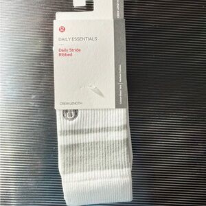 Lululemon Athletica Daily Stride Ribbed Crew Socks - Gray and White
